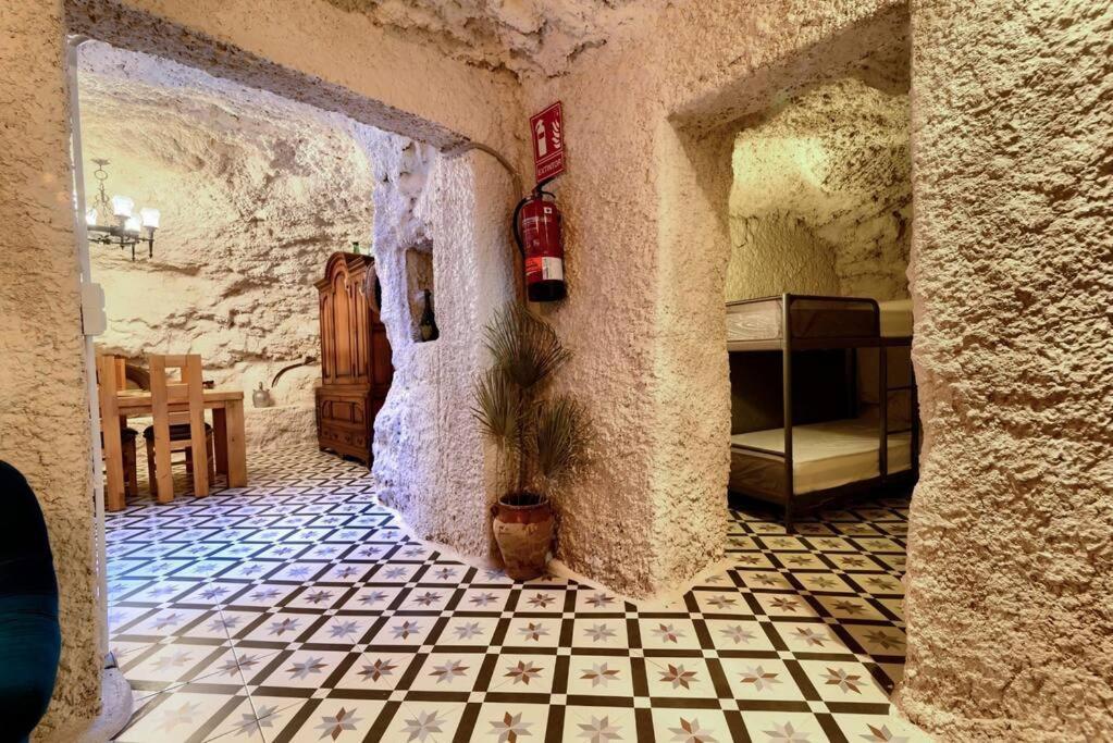 BenaguacilCueva Con Jacuzzi A 20 Minutos De Valencia别墅 外观 照片